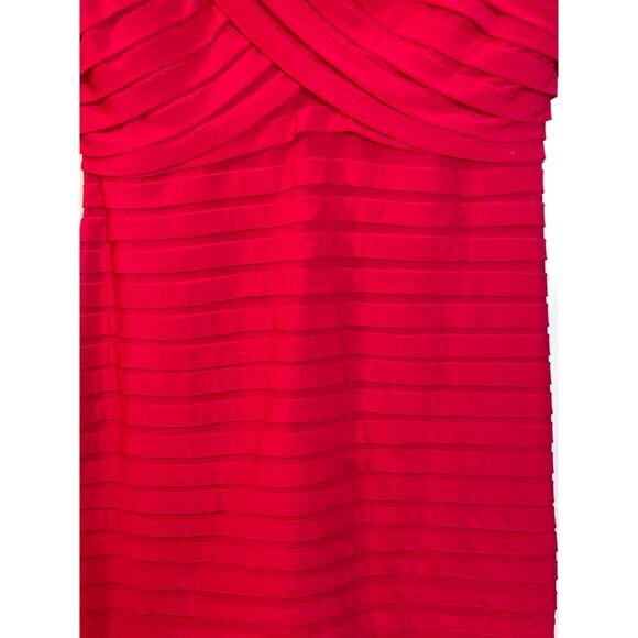 Scarlett Nite Bandage Dress - Size 16P - Vibrant Red! - Picture 2 of 9